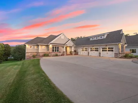 3715 Rosewood Ln SE, Alexandria, MN 56308