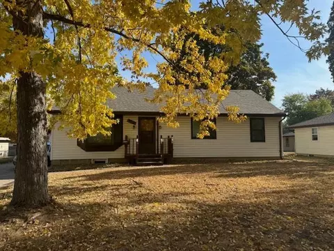 8209 Bloomington Ave, Bloomington, MN 55425