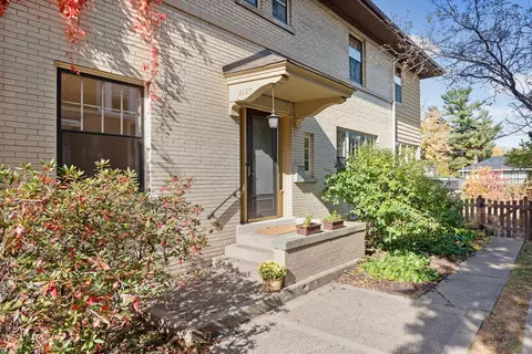 2127 Iglehart Ave, Saint Paul, MN 55104