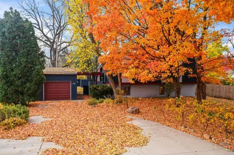 318 Sumner St E, Northfield, MN 55057 photo 2