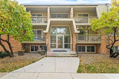 7318 W 22nd St #109, Saint Louis Park, MN 55426