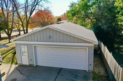 820 Olena Ave, Willmar, MN 56201 photo 2