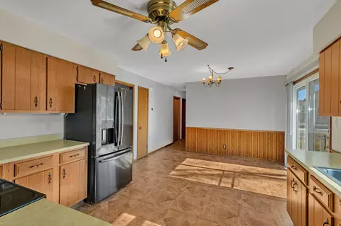 820 Olena Ave, Willmar, MN 56201 photo 8