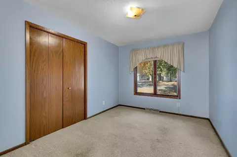 820 Olena Ave, Willmar, MN 56201 photo 14