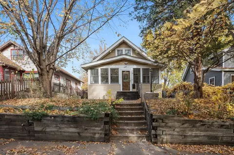 1087 Wakefield Ave, Saint Paul, MN 55106