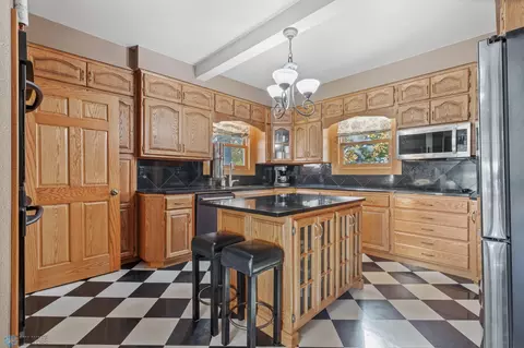 321 Spruce St, Kindred, ND 58051 photo 11
