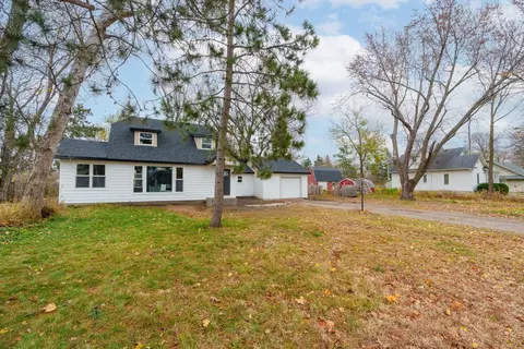 1326 Summit Ave, Saint Paul Park, MN 55071