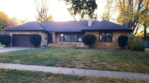 900 4th St, Farmington, MN 55024