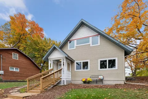 4891 Edgewater Dr, Mound, MN 55364