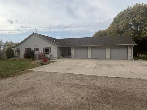 28463 625th Ave, Litchfield, MN 55355