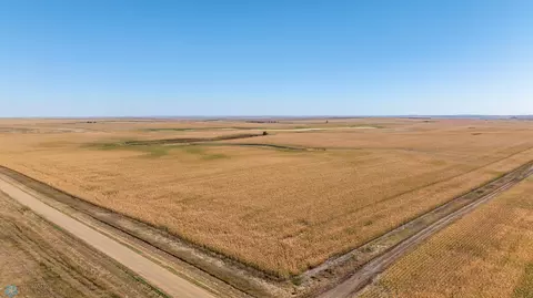 1 Us 2, New Leipzig, ND 58562