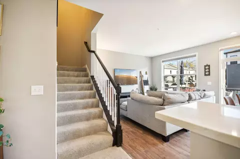 4007 River Valley Way, Eagan, MN 55122 photo 14