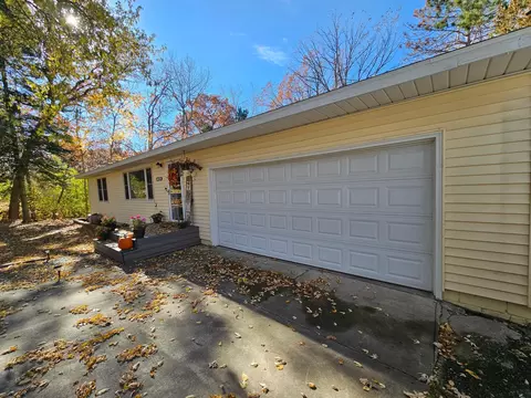 1714 Graydon Ave, Brainerd, MN 56401