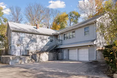 2320 Ives Ln N, Plymouth, MN 55441