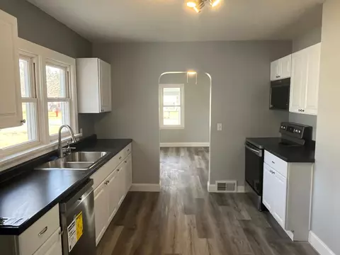 804 SE 19th St, Brainerd, MN 56401 photo 2