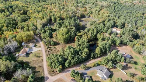 7131 Dougs Cr, Lake Nebagamon, WI 54849