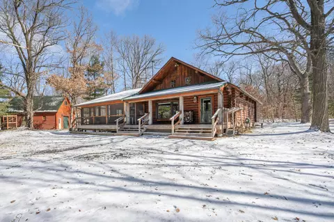2268 Woodland Shrs, Luck, WI 54853