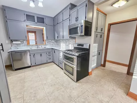 515 E College Dr, Marshall, MN 56258 photo 21