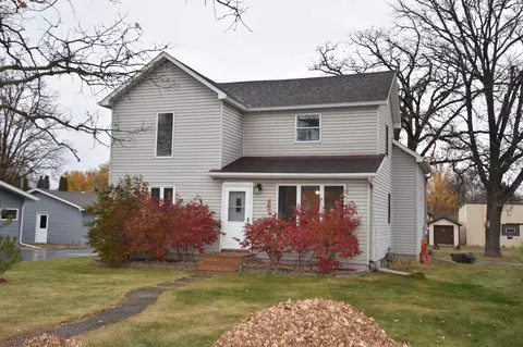 555 Central Ave N, Milaca, MN 56353