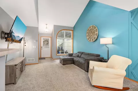 11271 16th St NE, Saint Michael, MN 55376 photo 2