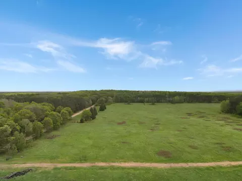 40 Nn Cedar Scenic Rd, Baxter, MN 56473