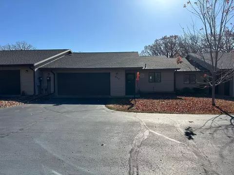 617 Edgewater Dr, Alexandria, MN 56308