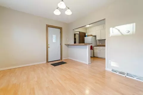 501 E 6th St, Duluth, MN 55805 photo 5