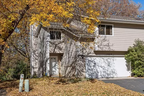 15210 Lesley Ln, Eden Prairie, MN 55346