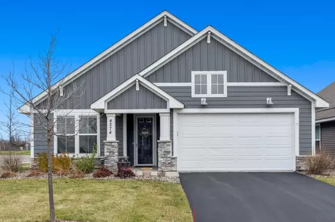 4274 Monarch Dr, Woodbury, MN 55129