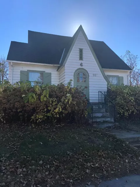 107 Main St E, Bertha, MN 56437 photo 2