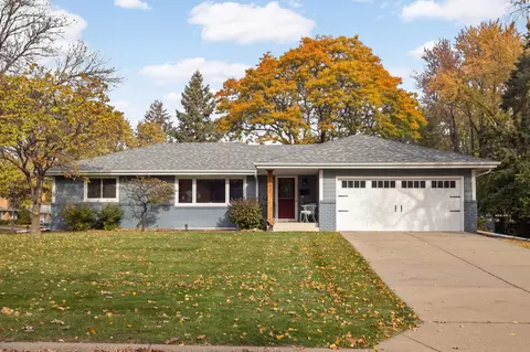 1900 Sumter Ave N, Golden Valley, MN 55427