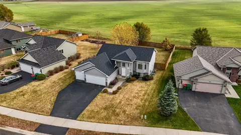 830 Harrison Dr, Big Lake, MN 55309