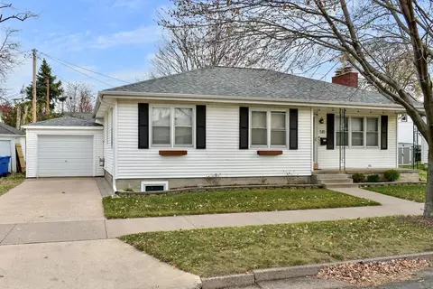 510 W King St, Winona, MN 55987
