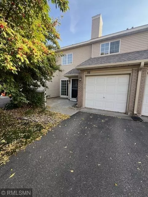 13230 Meadowood Trl NW #98NW, Coon Rapids, MN 55448