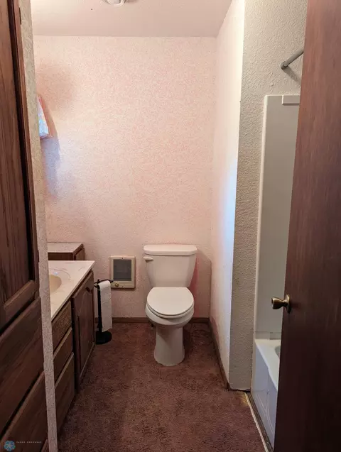 9251 Highway 32, Forman, ND 58032 photo 17
