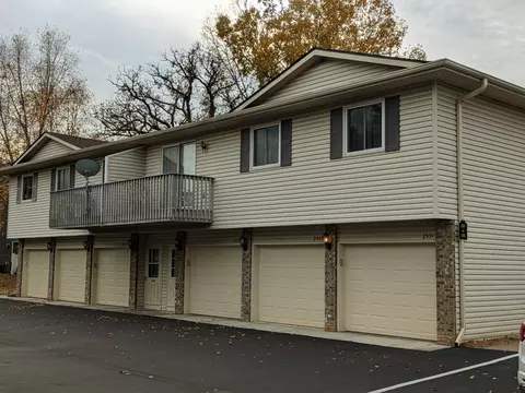2331 Grenadier Ave N, Oakdale, MN 55128