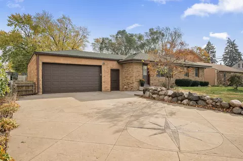 4324 Hampshire Ave N, Crystal, MN 55428