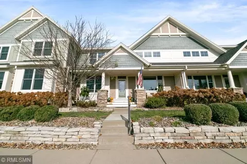 15736 Cobblestone Lake Pkwy, Apple Valley, MN 55124