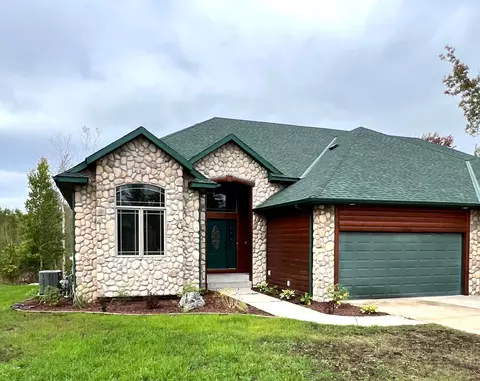 29941 Natureview Ln, Grand Rapids, MN 55744