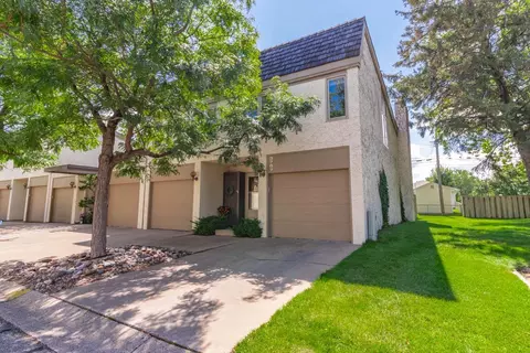 3757 Towndale Dr, Bloomington, MN 55431