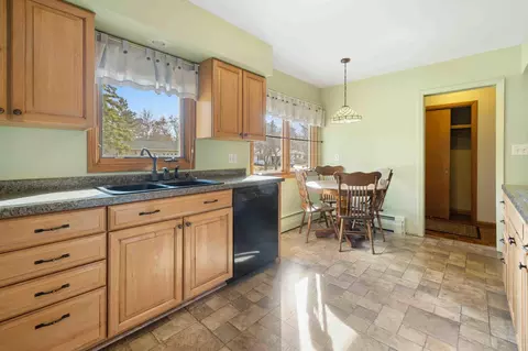 1880 Graydon Ave, Brainerd, MN 56401 photo 4
