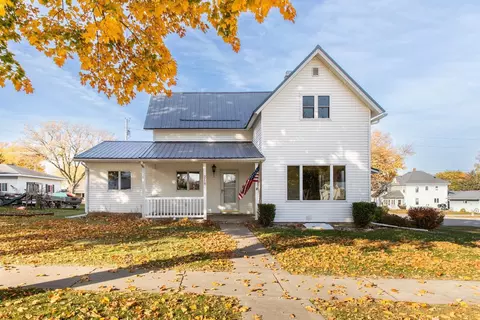 218 Main St, Fountain, MN 55935
