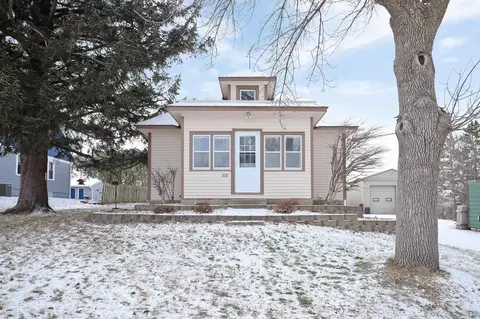105 5th Ave NE, Young America, MN 55397