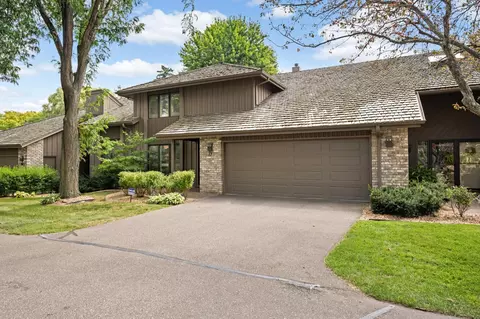 1775 Lexington Ave S #17, Lilydale, MN 55118