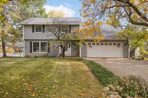 10404 105th Ave N, Maple Grove, MN 55369