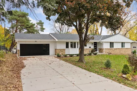 6301 Virginia Ave S, Edina, MN 55424