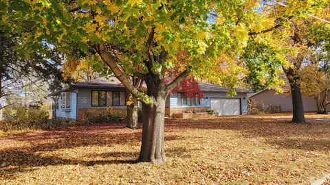 134 W 5th St N, Cottonwood, MN 56229