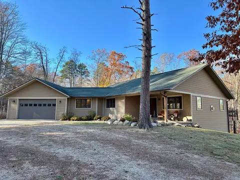 4215 28th Ave NW, Hackensack, MN 56452