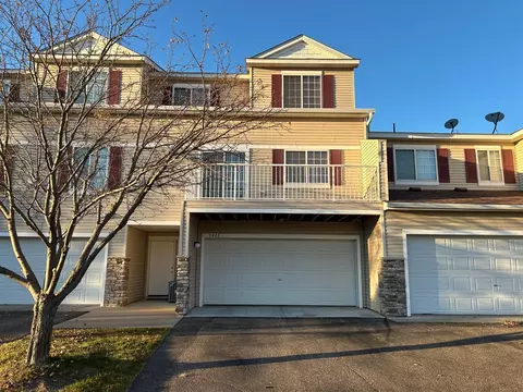 7426 Timber Crest Dr S, Cottage Grove, MN 55016