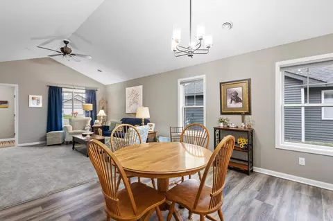 537 Taft Loop S, Cambridge, MN 55008 photo 13